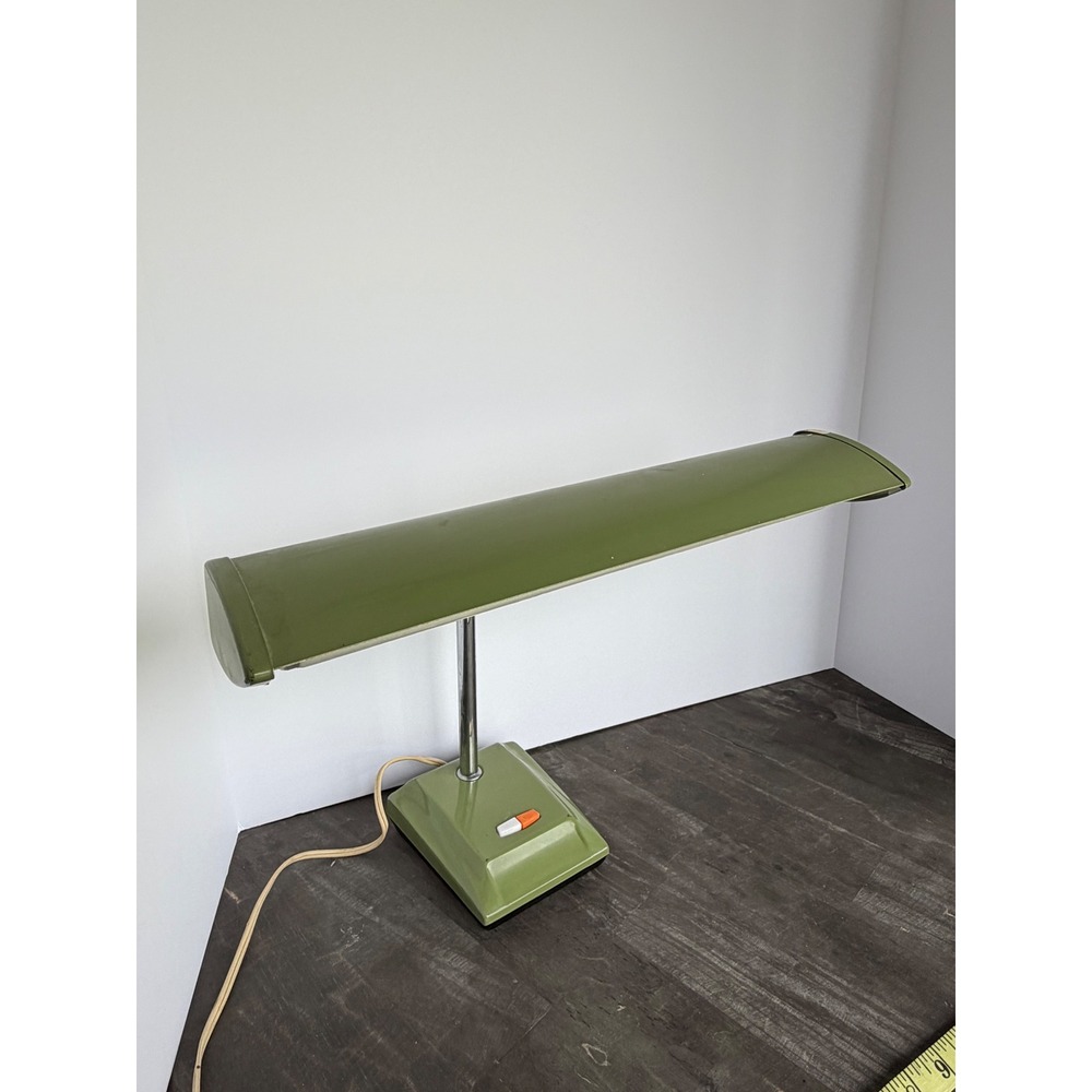 Japan Avocado Green Gooseneck Desk Lamp Mid Century Industrial Metal Office